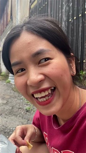 The candy paintings are not cute, oh my gosh. Nguyen Nhu Anh sandal factory is DELICIOUS, NUTRITI...