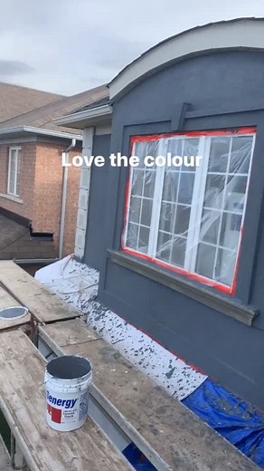 Beautiful Magnum Gray Stucco Colour Application