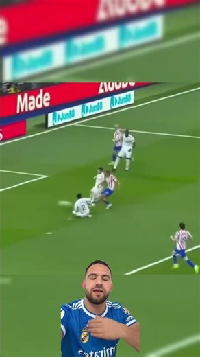 The VAR file says so, what do you think? #football #realmadrid
