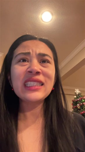 Anytime I do my eyelashes on a dark surface or a surface with dark spots I missplaced my lashes… #S#StrugglesRealL#LashesH#HumorFollowMe