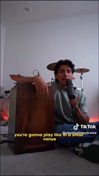 Have you ever seen a Cajon with a BASS PORT? 😯📦👋🏼 This is the Street Cajon by RhythmTech, a cajon that looks and sounds really good! The best thing about cajon's is that you can take them anywhere, and they are perfect for small venues or acoustic sessions 🥁 #drums #drummer #cajon #drumming #drummersoftiktok