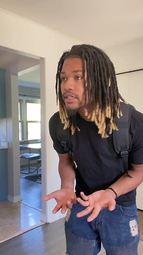 Exploring with Dora the Explorer and Finding 100 Keys in Red Boxes