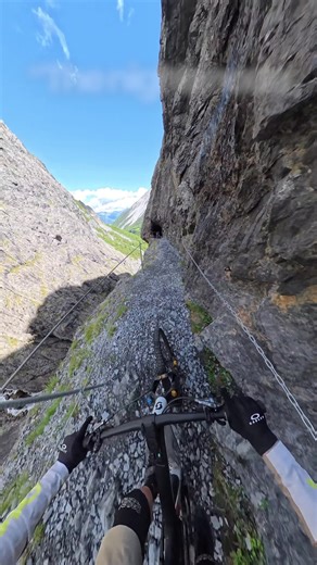 Elias Schwärzler (@elias_schwaerzler) • Instagram reel