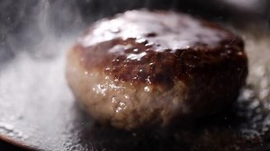 「ハンバーグ」の写真素材 | 124,602件の無料イラスト画像