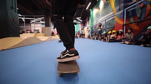 دلوقتي مع جرافيتي كود تقدر تستمتع بمنطقة السكيتينج الجديدة في فرع سيتي سنتر الماظة! 🛹🛼 وكمان لفترة محدودة تقدر تتعلم السكتينج مع مدربين جرافيتي كود. ❤️ للمزيد من المعلومات تقدروا تتوصلوا معنا من خلال m.me/124555774583418 للعناوين وأرقام الفروع ادخلوا على اللينك ده http://bit.ly/GravityCodeInfo #GravityCode #SuperPark #جرافيتي_كود #سوبر_بارك | Gravity Code