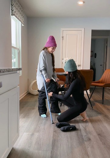 our first snow day at the beach 🥹🌨️ #amazingabigailgrace #cerebralpalsy #momdaughter #disability #targetmodel #morningvlog #dayinthelife #snowday