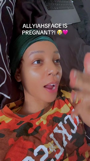 AllyiahsFace Pregnancy Reveal Ideas — Cute Maternity Looks & Congrats