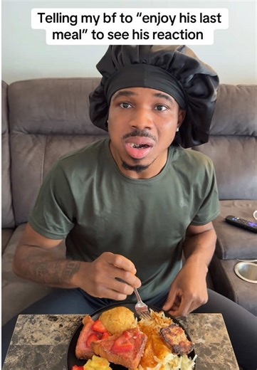 From confusion to fear in 3 seconds 😂😂😂#fyp #foryou #funnyvideos #prank #fear