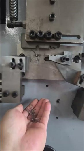 Automatic steelsplit R pin B pin making machine #machine #Rpinmaking
