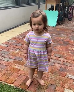 JUMPING usually develops between 2 and 3 years of age and can be a lot of fun once mastered. Learning to jump helps children with their physical development, body awareness, sensory development (proprioception and vestibular senses), and to socialise, as it allows them to participate and keep up with their friends in sports and other physical play.⠀ ⠀ What does jumping look like?⠀ • Elbows, hips, knees and ankles bend (into a squat position)⠀ • Arms swing behind the body⠀ • Arms move forward as 