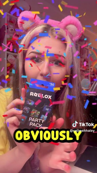 ROBLOX Sent Me a Halloween MYSTERY BOX! Item inside now available at Target! 💵🎃 #partypack #roblox #robux #robloxfyp