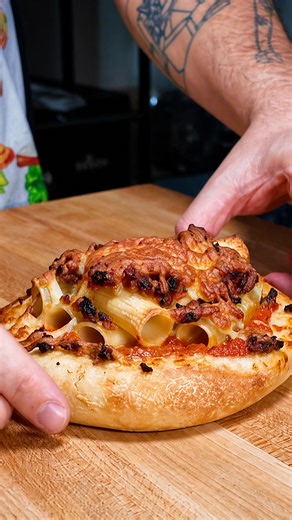 Inside Domino’s dead menu | Pasta bread bowl taste test review