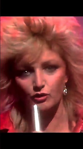 TOTAL ECLIPSE OF THE HEART - Bonnie Tyler (1984) "Top Of The Pops"/BBC
