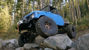 Dirt Every Day Builds a Suzuki Samurai Rock Crawler Pickup!