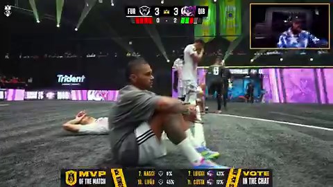 🚨Barba soltou o verbo contra Juninho Manella e Cris Guedes após a vitória do Dibrados!"Com todo respeito ao entretenimento, vai tomar no meio do seu cu!""Playboy falou pra crl e esqueceu que nós é trabalhador. Nós viemos de baixo e nunca rendemos pra playboy."#KLClip #KingsLeague #dibradosnakings #lucastylty #tyltycomp #kingsleaguebr