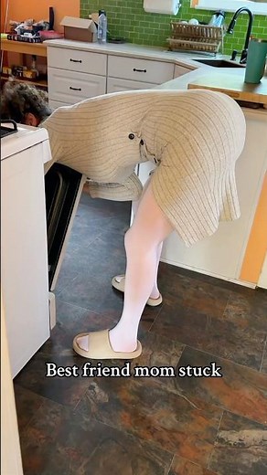 Best friend mom stuck
