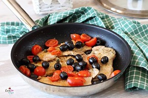 539K views · 7.7K reactions | FETTINE ALLA PUTTANESCA sfiziose si preparano in pochi minuti! RICETTA  https://blog.giallozafferano.it/cucinadichicca/fettine-alla-puttanesca/ | CuciniAmo con Chicca | Facebook