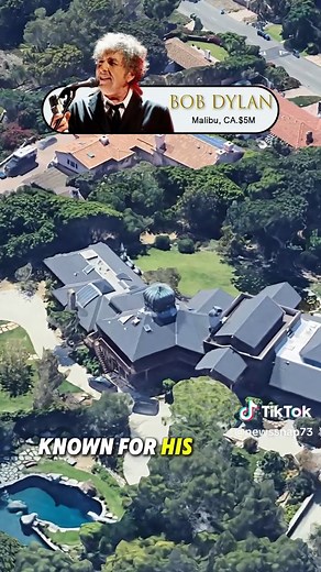 This is the residence of Bob Dylan,one of the greatest and most influential songwriters in American history,located in Malibu.#bobdylan #singer #house #celebrity #celebrity #foryou #fyp