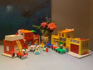 Vintage Fisher Price Little People Play Family Village No Arch. Please Read the Description. - Etsy