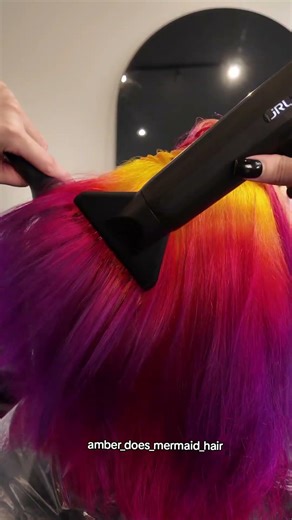 SUNSET HAIRDYE TRANSFORMATION This sunset hairdye transformation had been such a fun process! This
