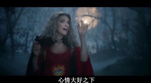 《女巫也疯狂2》少女点亮黑暗蜡烛，竟召唤出三个邪恶女巫