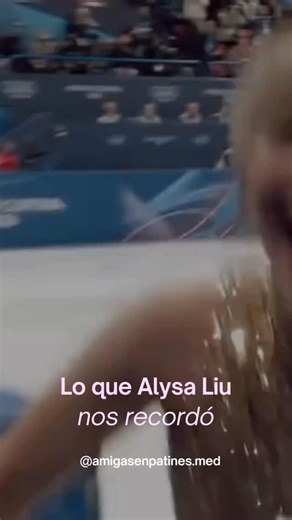 Alysa Liu fue una prodigio del patinaje artístico desde muy pequeña. Ganó campeonatos muy joven, rompió récords y todo el mundo empezó a verla como “la próxima gran estrella”. Pero crecer bajo expectativas tan altas también significó demasiada presión. Así que siendo muy joven decidió alejarse del deporte porque dejó de sentirse feliz. No fue por falta de talento fue porque necesitaba volver a ser una persona normal, disfrutar, respirar y reencontrarse consigo misma. Tiempo después volvió pero e