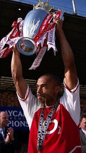 The Only GOLDEN Premier League Trophy Ever Lifted! | Arsenal 2004 Restored to HD #Arsenal