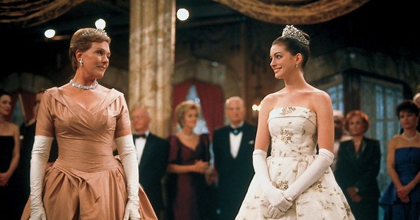 Julie Andrews offers update on The Princess Diaries 3 - and it's not good news
