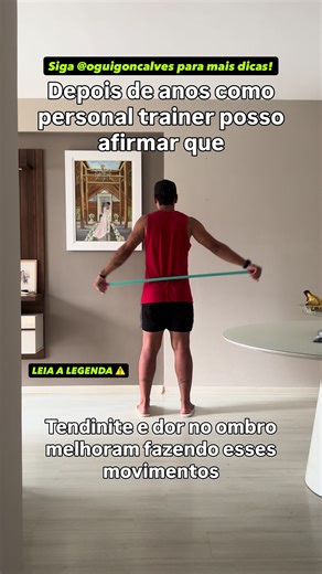 O segredo para um ombro sem dor está na sua despensa! 🧹 @oguigoncalves Muita gente deixa de treinar ou sofre com tarefas simples do dia a dia por causa da tendinite e do impacto no ombro. Mas a solução pode ser mais simples do que você imagina. Usar um cabo de vassoura permite que o seu braço “bom” ajude o braço com dor a ganhar amplitude de movimento de forma controlada e segura. Benefícios de fazer esses movimentos todos os dias: ✅ Alívio imediato: Reduz a sensação de “ombro travado”. ✅ Lubri