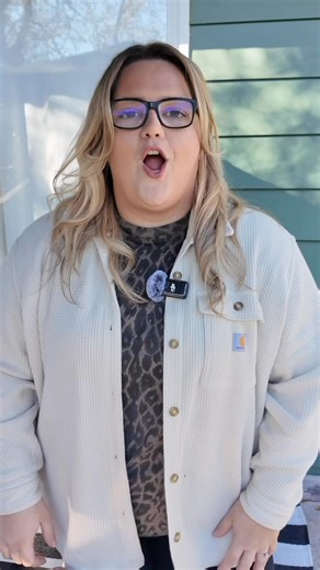 33K views · 116 reactions | Here’s a better look at what’s in our kits! We only have a few left for this season, so order before they are gone! Comment WINTER25 and we will send you the link! #fblifestyle #diy #diykit #designer #holidaydecor #christmasdecorating | the.wreath.coach | Facebook