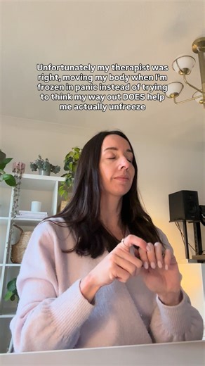 LAUREN BAIRD | Psychotherapist on Instagram: "I’ve been in DBR therapy (Deep Brain Reorienting) for 18 months now. Yes, I’m a therapist. Yes, I’ve done years of my own work. Yes, I understand why freeze happens. But understanding it intellectually vs. experiencing deep brain healing? Completely a wholllleeeee different thing. I’ve been working on how frozen & terrified I can get in certain situations. How my body still responds like I’m that little girl who wasn’t safe. How those old attachment 