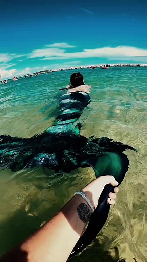let me gooooooooo @Iris #fypシ #merpeople #mermaiding #mermaid #mermaidtail #ocean #swimming #mermaidswimming