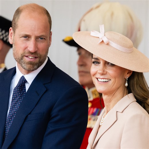 Kate Middleton Is Pretty in Pink During France State Visit