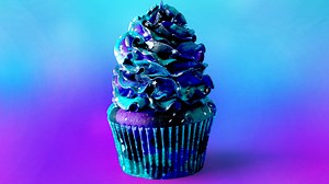 Midnight Galaxy Cupcakes