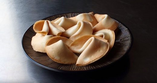 101 Fortune Cookie Sayings