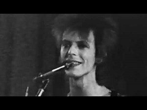 DAVID BOWIE - ZIGGY STARDUST ( LIVE 1972 )
