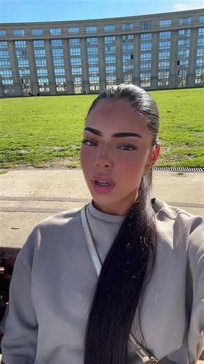 Vidéos de Sarah 💎 (@srrrr.212) avec son original - DALLAS