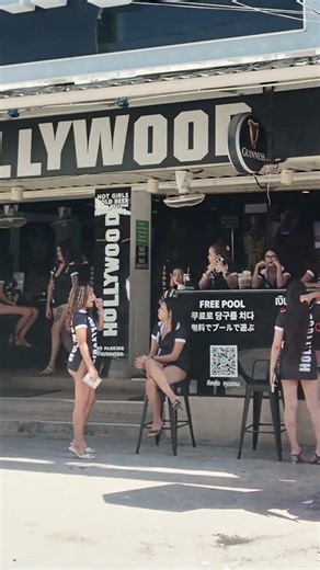 Pattaya Soi 6 Redlight District Nightlife, Thailand 4K 60FPS - Short