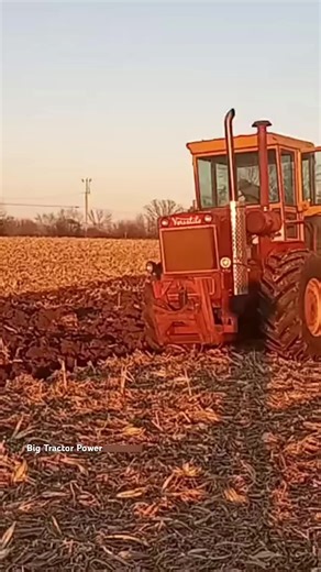 VERSATILE 145 Tractor Plowing #bigtractorpower #tractor #agriculture #farm #farmer #harvest #farmlife | Big Tractor Power