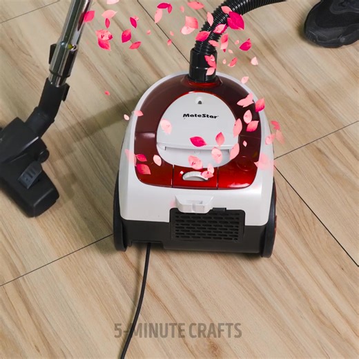 3.2M views · 20K reactions | Save your money & time with these smart cleaning hacks識 | 5-Minute Crafts | Facebook