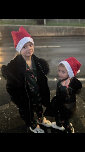 We saw SANTA 🎅 #santa #foryoupage❤️❤️ #fyp #christmas #foryoupage