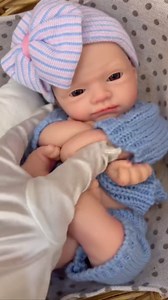 Gileutay 12 Inch Life Like Silicone Baby Doll Girl with Open Mouth Realistic Full Body Silicone Reborn Baby