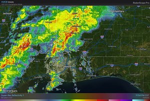 17 reactions | 12am Radar Update - Storms continue to slide into the area this evening and this trend will continue through the overnight hours. There are currently no severe storms in our area. We will continue to monitor trends overnight. | US National Weather Service Mobile Alabama | Facebook