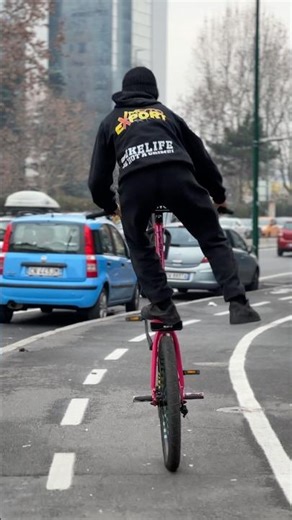 Mafia Bikes Bomma Traffic 27.5 🔥😍💪 #motoexport #bikelife #mafiabikes #perte #bici #bmx #wheelie