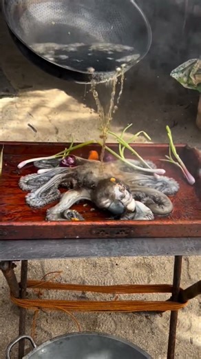 Octopus reaction! #pinoyfood #highlights2025 #sea #rivercrab #seafood #food #fish #fypシ゚viral