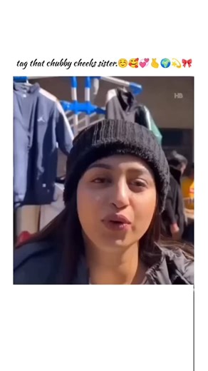 💞💙keerthana 💞💙 on Instagram: "Tag that chubby cheeks cheeks....sis🤭☺️🥰💞🫰🌍💫🎀 . . . . . . . . . . . . .i like you.....🎀☺️🥰💞🫰🌍💫 . . . . . . . . . . . . . . . . .#chelliamma #sisbro #sister #brother #bro #anna #love #is #sister #trendingreels"