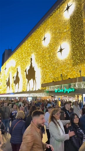 Así es la Navidad 🎅 en Madrid 🇪🇸 Video Jota Madrid #navidad2024 #Navidad #madrid #madridcity #lucesdenavidad #spain #españa | Madrid Low Cost