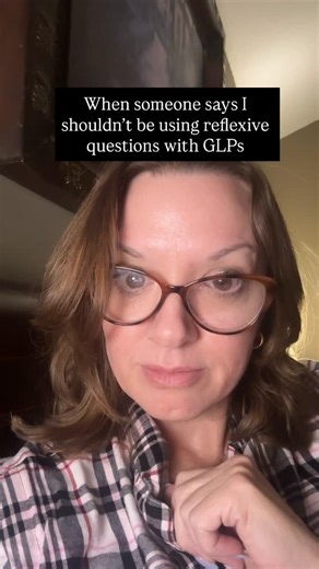 Kim Jenkins | Echolalia, Autism, Gestalt Language, & Literacy on Instagram: "I remember when I joined @terasumpter_slp executive functioning cohort and learned about reflexive questions. I had always heard NOT to ask Gestalt Language Processors questions unless they were in NLA Stage 4. But I’ve since learned that we should always presume competence and just because a child may not seem to understand questions, doesn’t mean we can’t model reflexive questions for them. Why use reflexive questions