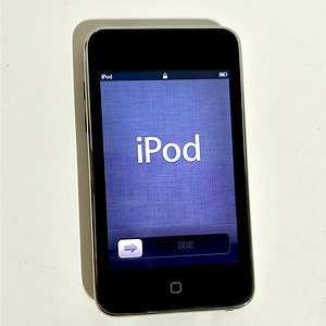 A1318 Apple iPod Touch 3rd Gen 32GB Music Video Player Reset Tested with Charger
