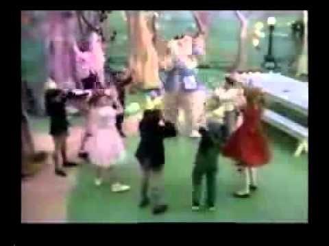 Wee Sing Together - BINGO (instrumental)